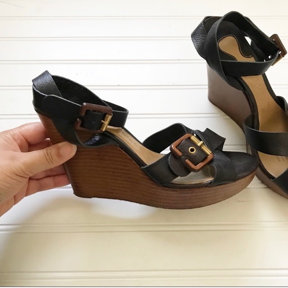 Chloe Buckle Wooden Sole Wedges Size 37 - Picture 7 of 9